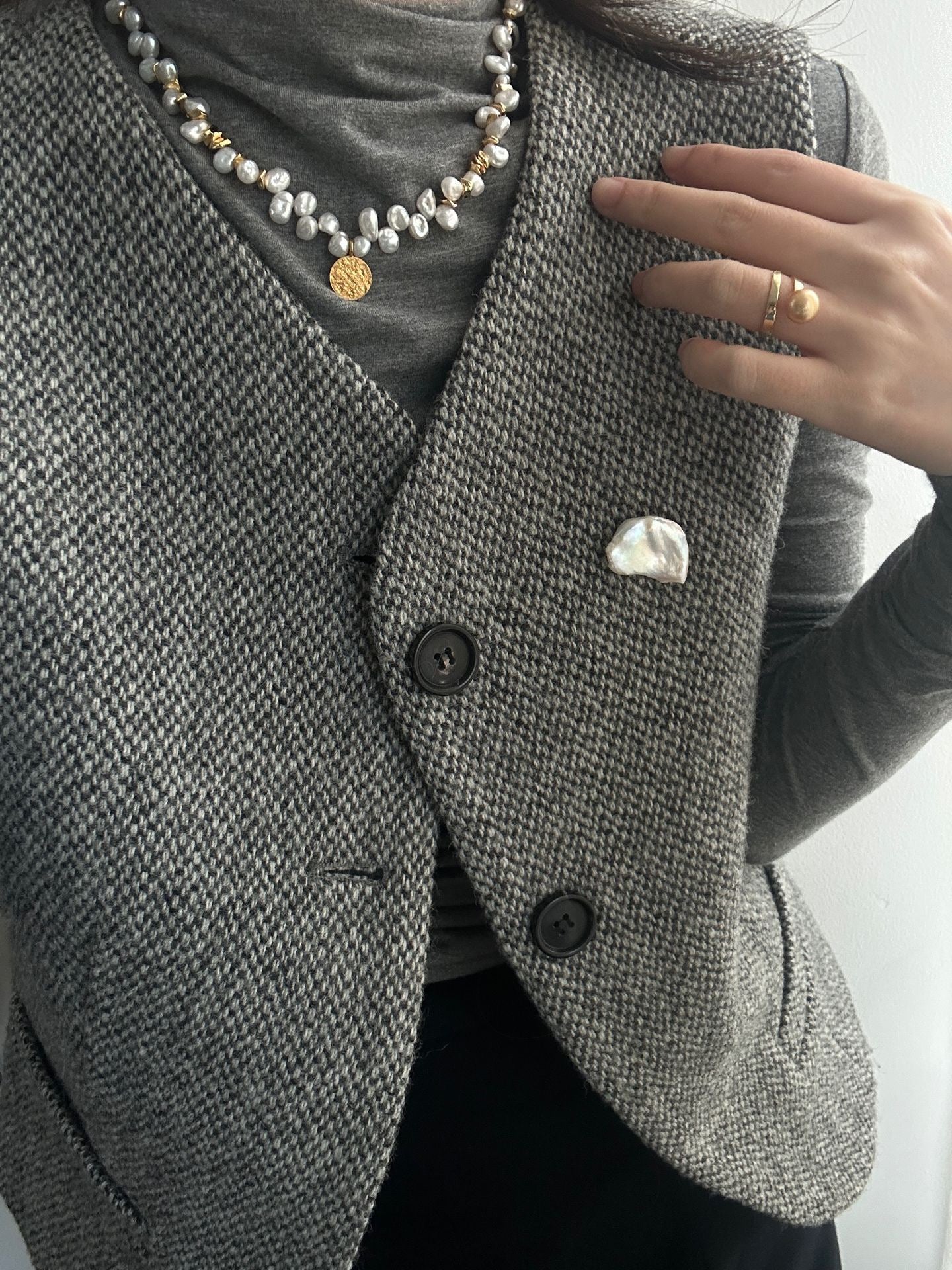 Golden Keshi Necklace & Bracelet Set